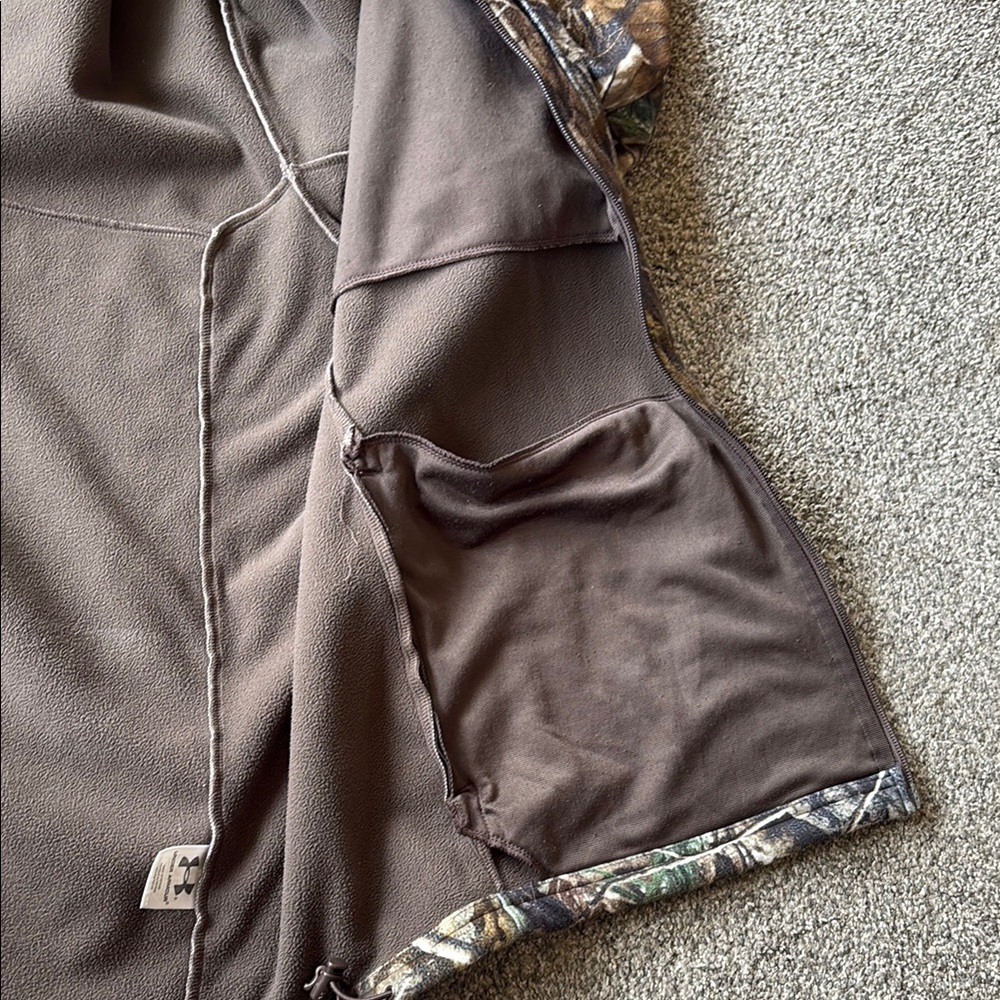 Under Armour Performance Camouflage Jacket Excell… - image 7